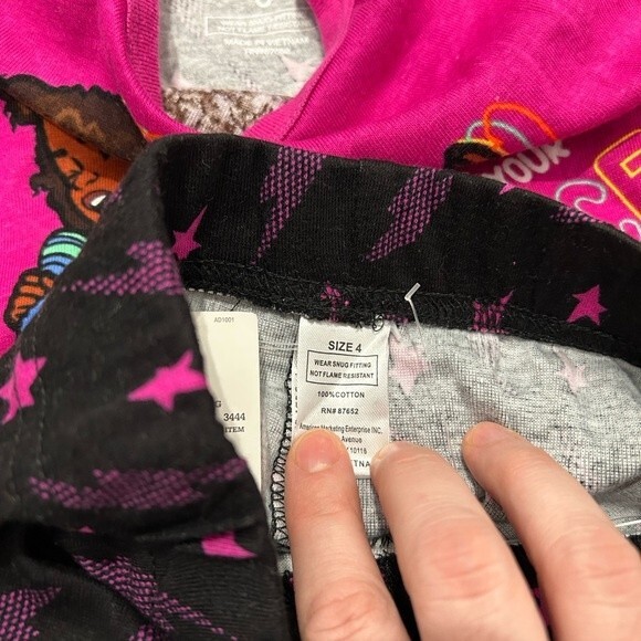 Girls' Karma’s World 4pc Snug Fit Long Sleeve Pajama Set Size 4T - Picture 10 of 10